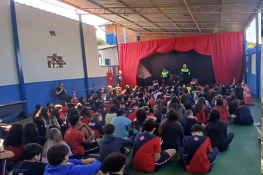 A&ccedil;&atilde;o de seguran&ccedil;a no tr&acirc;nsito re&uacute;ne 156 estudantes em Mococa