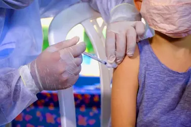 Volta Redonda retoma vacinação contra a Covid-19 em crianças de 3 e 4 anos