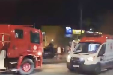 Acidente entre carro e moto deixa três feridos na BR-101, em Angra dos Reis