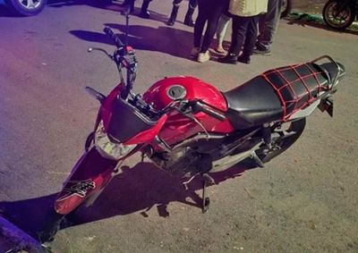 Motociclista de 19 anos foi preso por dirigir sem CNH e o caso &eacute; investigado pela Pol&iacute;cia Civil