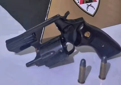 Homem foi detido com rev&oacute;lver calibre .38 de numera&ccedil;&atilde;o raspada