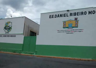 Escola Estadual Daniel Ribeiro Moggi recebe inscri&ccedil;&otilde;es para a Educa&ccedil;&atilde;o de Jovens e Adultos