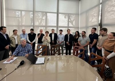 Acordo firmado marca a formaliza&ccedil;&atilde;o da concess&atilde;o do abastecimento de &aacute;gua e esgotamento sanit&aacute;rio do munic&iacute;pio
