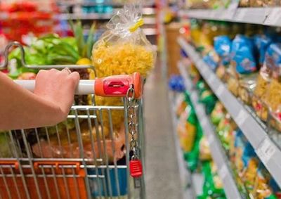 Levantamento aponta valores de at&eacute; R$ 166,00 para cestas b&aacute;sicas de 25 itens em supermercados do munic&iacute;pio