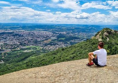Levantamento do Visite Atibaia e Regi&atilde;o revela h&aacute;bitos, motiva&ccedil;&otilde;es e expectativas de quem visita a cidade e deve orientar novas a&ccedil;&otilde;es para o turismo local