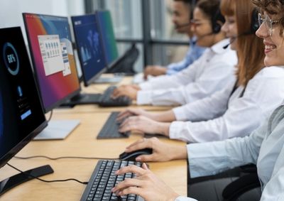 Servi&ccedil;o do Sebrae Aqui orienta MEIs, pequenos empres&aacute;rios e produtores rurais sobre abertura, gest&atilde;o e crescimento de neg&oacute;cios em Atibaia