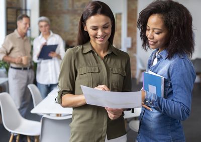 Evento gratuito acontece no in&iacute;cio da semana, no Alvin&oacute;polis, e re&uacute;ne empresas, cursos, cr&eacute;dito, orienta&ccedil;&atilde;o para MEI e servi&ccedil;os para quem busca trabalho