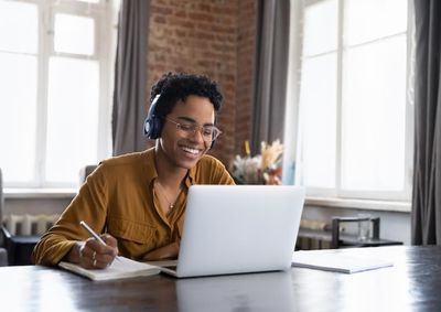 Inscri&ccedil;&otilde;es devem ser feitas pela internet; curso gratuito do Sebrae-SP aborda e-commerce, marketing digital, IA e cria&ccedil;&atilde;o de loja virtual