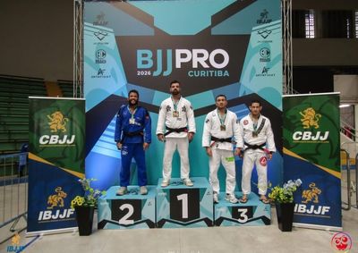 Fernando Rocha venceu a categoria faixa preta at&eacute; 88 kg e voltou ao lugar mais alto do p&oacute;dio em uma das principais competi&ccedil;&otilde;es de jiu-j&iacute;tsu do pa&iacute;s