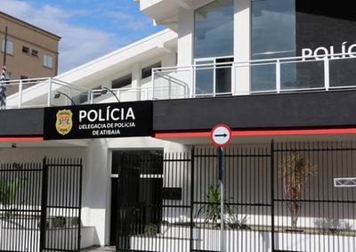 Decis&atilde;o cita marcas de agress&atilde;o na investigada e relato de hist&oacute;rico de viol&ecirc;ncia dom&eacute;stica; caso segue sob apura&ccedil;&atilde;o da Pol&iacute;cia Civil