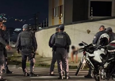 Suspeito fugiu em alta velocidade, invadiu im&oacute;veis e foi localizado com apoio de drone 