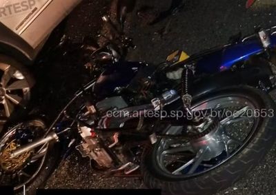 Motociclista morreu no local e outras tr&ecirc;s pessoas ficaram feridas ap&oacute;s colis&atilde;o na Rodovia Dom Pedro I