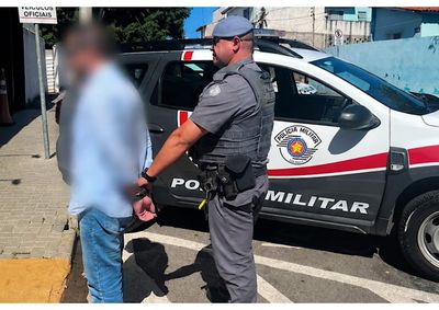 Suspeito de 44 anos foi reconhecido por policiais militares durante patrulhamento e permaneceu &agrave; disposi&ccedil;&atilde;o da Justi&ccedil;a
