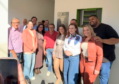 Parlamentar inaugurou salas de aula, vistoriou obras financiadas com emendas parlamentares e afirmou que continuar&aacute; destinando recursos ao munic&iacute;pio