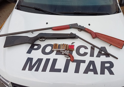 Segundo a PM, v&iacute;tima relatou que suspeito aproximou a l&acirc;mina de seu pesco&ccedil;o; armas e muni&ccedil;&otilde;es tamb&eacute;m foram apreendidas