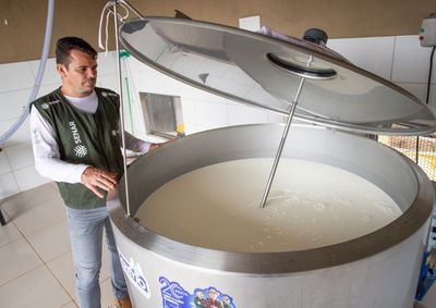 Capacita&ccedil;&otilde;es gratuitas acontecem entre 26 e 31 de janeiro e atendem produtores, trabalhadores rurais e estudantes da &aacute;rea agropecu&aacute;ria. 