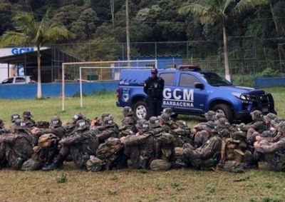 Militares participaram de instru&ccedil;&atilde;o sobre atua&ccedil;&atilde;o do Grupamento de Canil, t&eacute;cnicas operacionais e emprego dos c&atilde;es em a&ccedil;&otilde;es de seguran&ccedil;a.