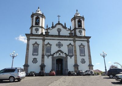 Celebra&ccedil;&otilde;es acontecem de 5 a 16 de agosto, com missas, novena, prociss&otilde;es, atividades culturais e a&ccedil;&otilde;es solid&aacute;rias em Barbacena.