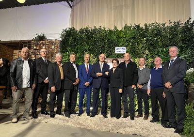 Solenidade reuniu autoridades, ex-presidentes, parceiros e produtores rurais para marcar as seis d&eacute;cadas de atua&ccedil;&atilde;o da entidade em defesa do agroneg&oacute;cio. 