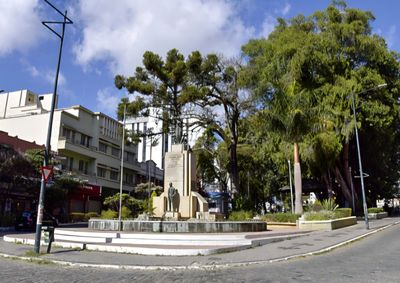 Interdi&ccedil;&atilde;o come&ccedil;a &agrave;s 20h e deve alterar a circula&ccedil;&atilde;o de ve&iacute;culos na regi&atilde;o central de Barbacena.