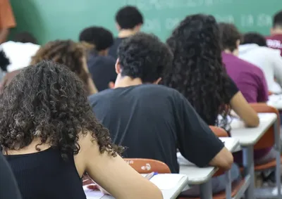 Prova ser&aacute; realizada em 26 de julho, em Bauru e outras cidades, e contar&aacute; com etapa posterior de reda&ccedil;&atilde;o para os candidatos com melhor desempenho.
