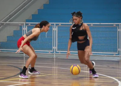 Programa do Governo de S&atilde;o Paulo oferece bolsas de R$ 415,00 a R$ 2.490,00 para contribuir com a prepara&ccedil;&atilde;o e o desenvolvimento esportivo