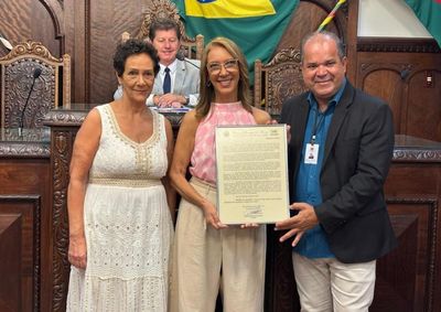 Com 45 anos de carreira e tr&ecirc;s &aacute;lbuns autorais, artista tamb&eacute;m desenvolve trabalho de musicoterapia em residenciais geri&aacute;tricos da cidade