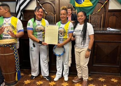Homenagem proposta pela vereadora Estela Almagro reconhece o trabalho do coletivo na difus&atilde;o da cultura afro-brasileira