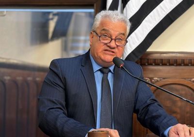 Vereador defendeu o mapeamento dos artes&atilde;os e a cria&ccedil;&atilde;o da Feira Municipal de Artesanato para fortalecer o setor