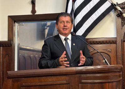 Vereador destacou que o mercado gerou quase R$ 70 milh&otilde;es em ITBI e apontou frota superior a 300 mil ve&iacute;culos em Bauru