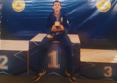 Atleta da Gracie Barra Sarzedo venceu disputa da categoria Amarela Galo 14/15