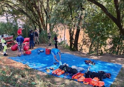 V&iacute;tima estava em ve&iacute;culo que caiu no rio durante a noite desta segunda-feira