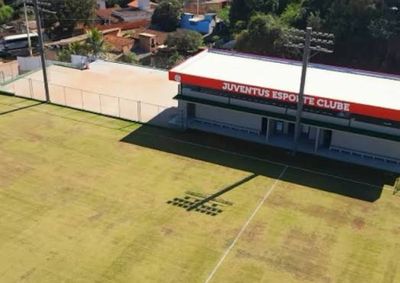 Onze equipes foram divididas em dois grupos para a disputa da 1&ordf; Divis&atilde;o