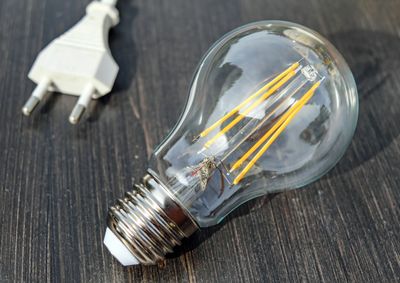 ANEEL mant&eacute;m bandeira amarela pelo terceiro m&ecirc;s consecutivo devido ao cen&aacute;rio de gera&ccedil;&atilde;o de energia no pa&iacute;s