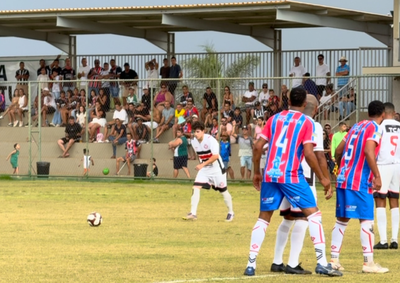 Mais cinco partidas pela 1&ordf; Divis&atilde;o acontecem em diferentes locais pela manh&atilde; e &agrave; tarde