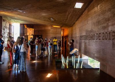 Visita encerrou semana formativa e destacou o acordo com a Vale, a mem&oacute;ria das 272 v&iacute;timas e a import&acirc;ncia de evitar acidentes de trabalho