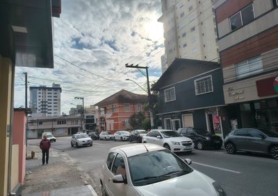 Temperaturas variam entre 10&deg;C e 23&deg;C nos pr&oacute;ximos dias, com baixos volumes de chuva previstos