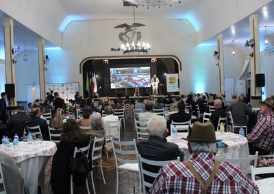 Evento reuniu autoridades, ex-presidentes e associados para celebrar a trajet&oacute;ria da entidade fundada em 1866