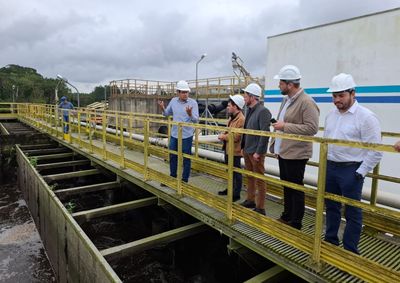 Estrutura visitada utiliza tecnologia de tratamento terci&aacute;rio e foi apresentada durante os estudos para implanta&ccedil;&atilde;o do sistema de esgotamento sanit&aacute;rio em 