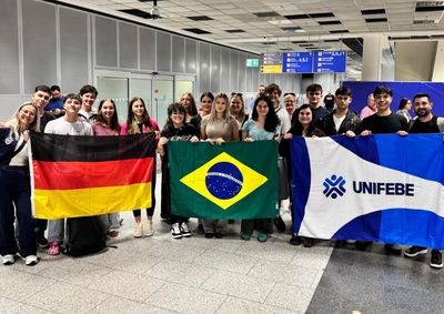 Programa promove troca de experi&ecirc;ncias entre estudantes de Brusque e Karlsruhe, cidade ligada &agrave; origem de parte dos imigrantes que colonizaram o munic&iacute;pio