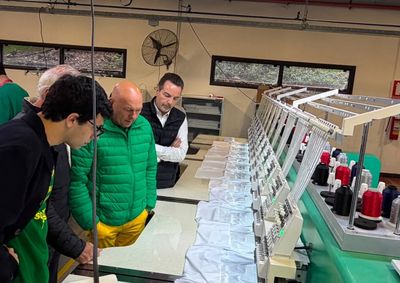 Empres&aacute;rio cumpriu agenda ao lado de diretores da Havan para acompanhar opera&ccedil;&otilde;es industriais, log&iacute;stica e o ambiente de neg&oacute;cios do pa&iacute;s