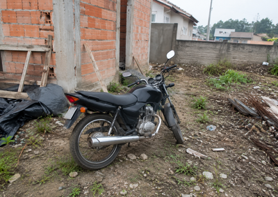 Honda CG 125 Fan havia sido furtada durante a madrugada desta segunda-feira (20)