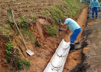 A&ccedil;&otilde;es incluem limpeza de valas, desobstru&ccedil;&atilde;o de bueiros, reparos em tubula&ccedil;&otilde;es e constru&ccedil;&atilde;o de novas estruturas de drenagem