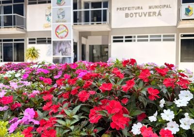 Contrata&ccedil;&atilde;o ter&aacute; car&aacute;ter tempor&aacute;rio e prev&ecirc; jornada de trabalho de 40 horas semanais