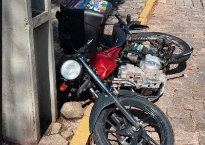 Colis&atilde;o aconteceu por volta das 13h30 desta quarta-feira (2), na rua Tiradentes