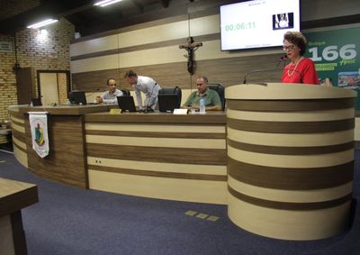 Requerimento aprovado pede levantamento das estruturas em situa&ccedil;&atilde;o prec&aacute;ria e recupera&ccedil;&atilde;o ou substitui&ccedil;&atilde;o