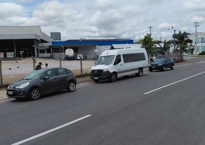 Guarda de Tr&acirc;nsito refor&ccedil;a orienta&ccedil;&atilde;o para que motoristas mantenham dist&acirc;ncia segura dos ve&iacute;culos &agrave; frente