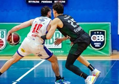 Atual campe&atilde;o estadual, time brusquense ganhou por 76 a 63 e segue na disputa pelo sexto t&iacute;tulo da competi&ccedil;&atilde;o
