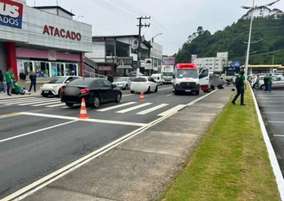 Testemunhas relataram que v&iacute;tima estava perto de terminar a travessia quando foi atingida