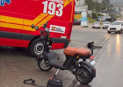 Acidente aconteceu no bairro Souza Cruz, nesta quinta-feira (22)